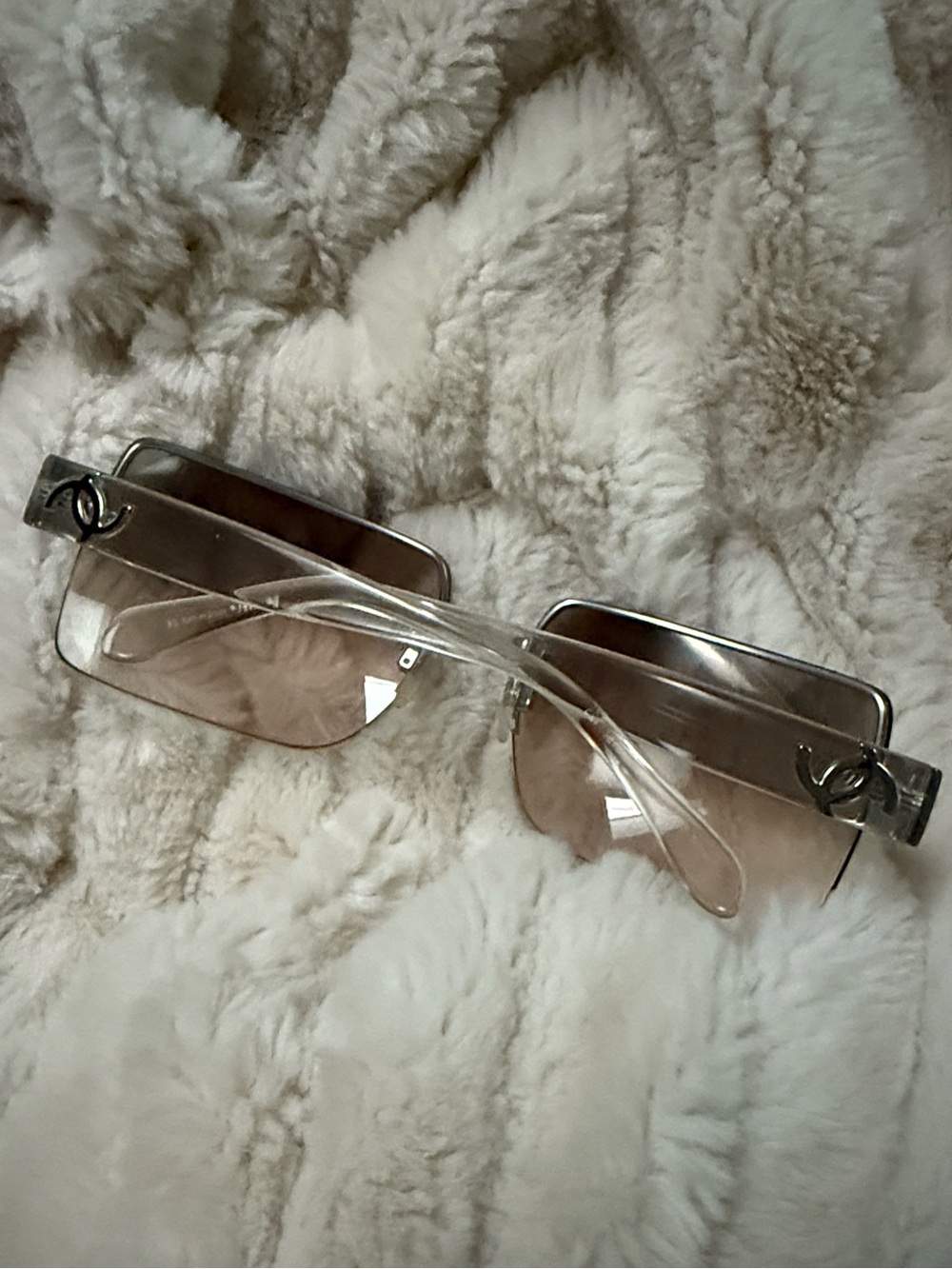 CHANEL Rimless Sunglasses in Light Brown Gradient Lens VINTAGE - Picture 7 of 16